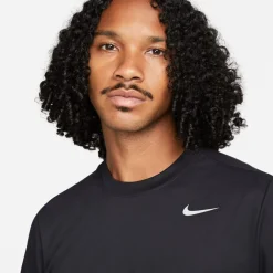 Nike Mens Dri Fit Legend Fitness T-Shirt in Black