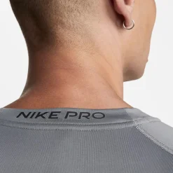 Nike Mens Pro Tight Fit Short Sleeve Top in Grey