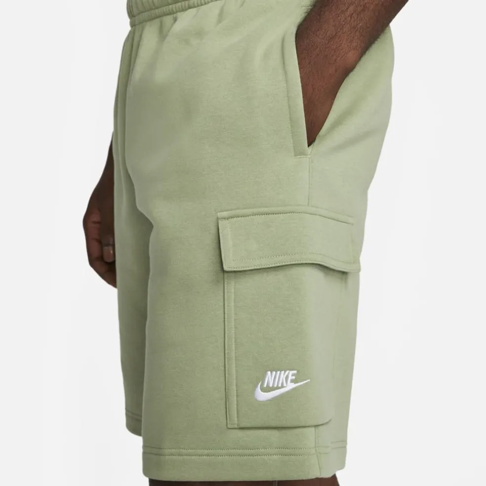 Nike Mens Sportswear Club Cargo Shorts in Green