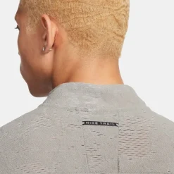 Nike Mens Trail Dri Fit 1 2 Zip Running Top in Green