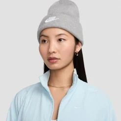 Nike Nsw Peak Beanie Sn54 in Grey