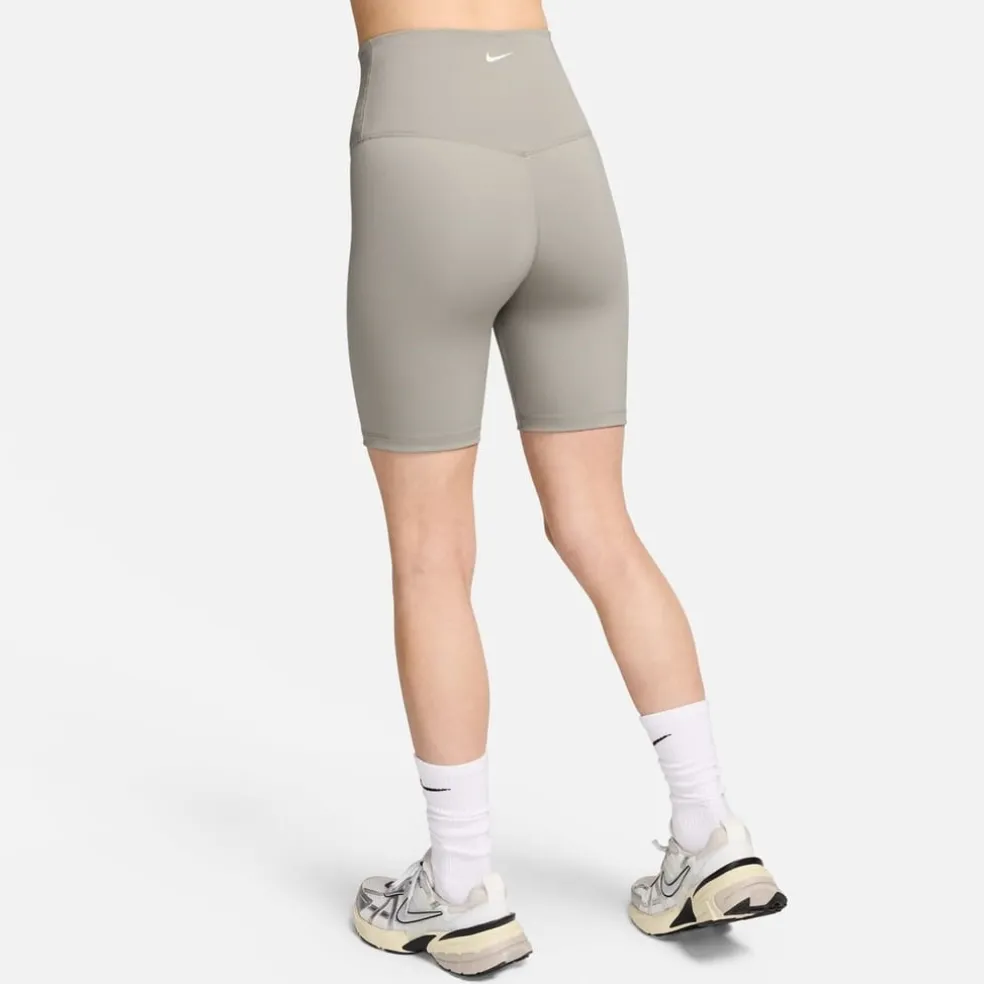 Nike One Hr Tight in Multi