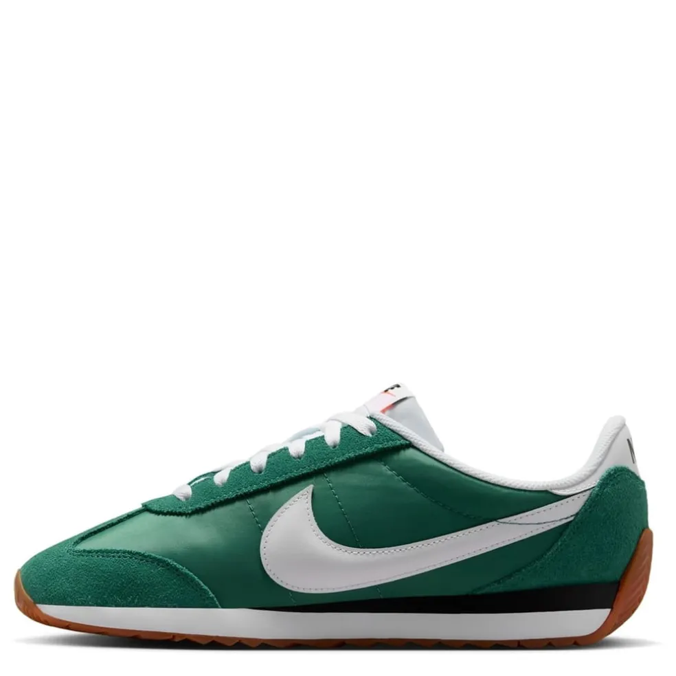 Nike Pacific in Green