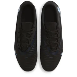 Nike Phantom 6 Low Club Adults Firm Ground Football Boots in Black