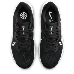 Nike Quest 6 Running Trainers in Black