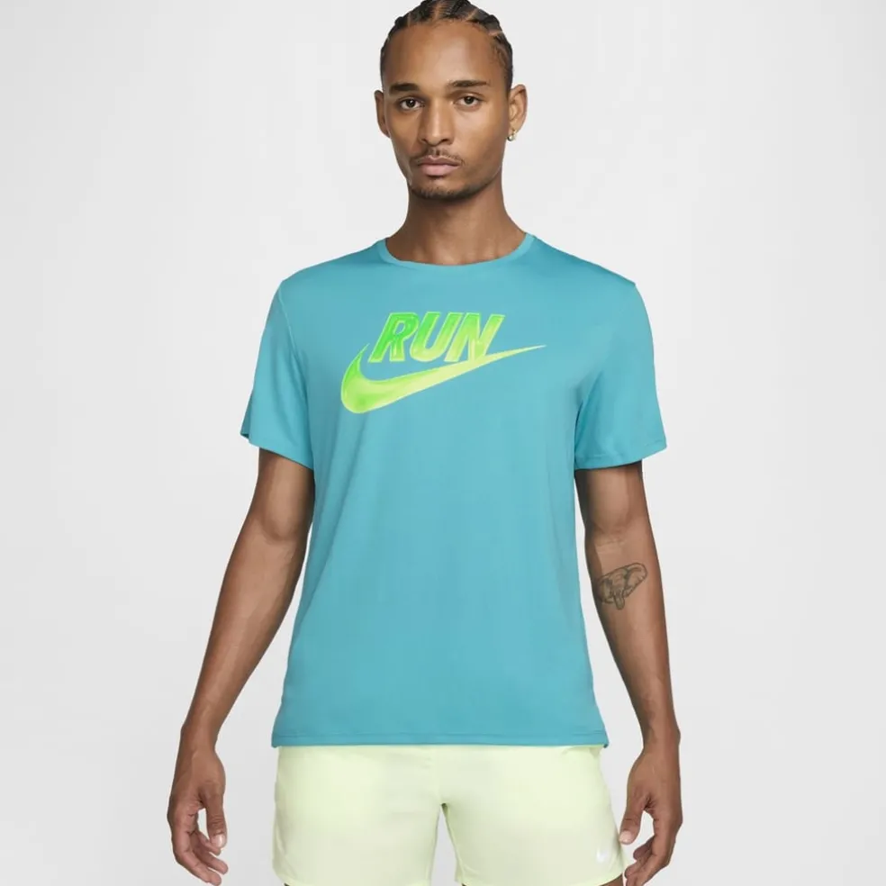 Nike Run Enrgy Miler in Green