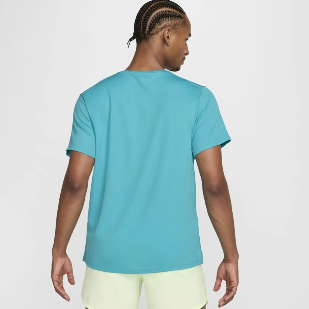 Nike Run Enrgy Miler in Green