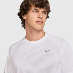 Nike Stride Crew Neck Regular Fit T-Shirt in White
