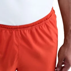 Nike Trailwind Shorts in Red
