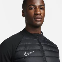 Nike Winter Warrior Therma Mock Neck Sweatshirt in Black