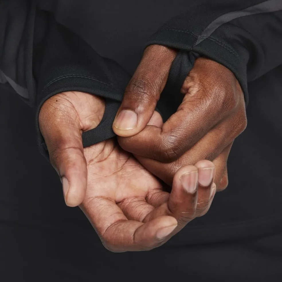 Nike Winter Warrior Therma Mock Neck Sweatshirt in Black