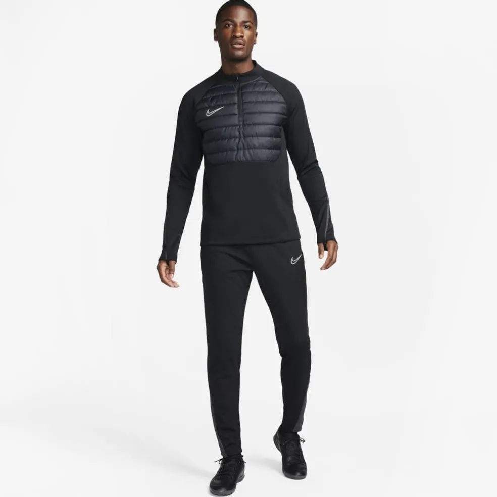 Nike Winter Warrior Therma Mock Neck Sweatshirt in Black