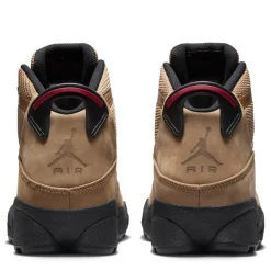 Nike Winterized 6 Rings Hiking Boots in Orange