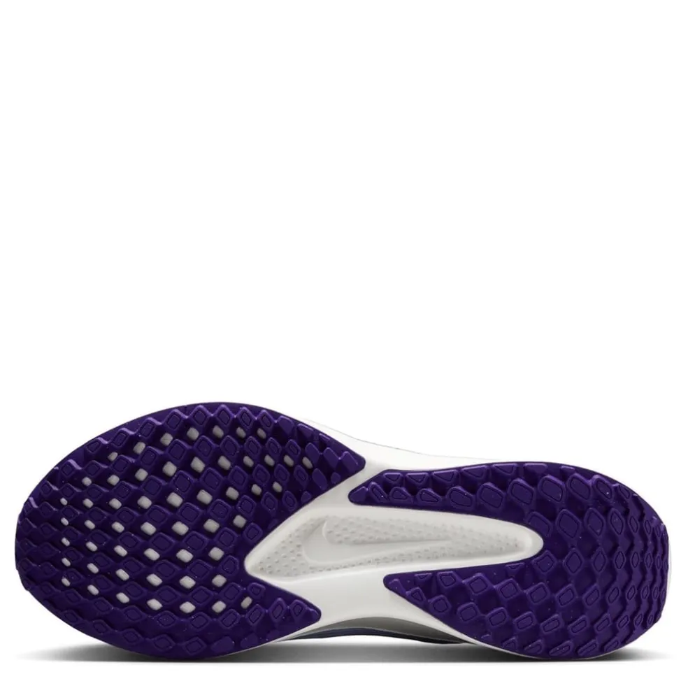 Nike Womens Quest 6 Road Running Shoes in Purple
