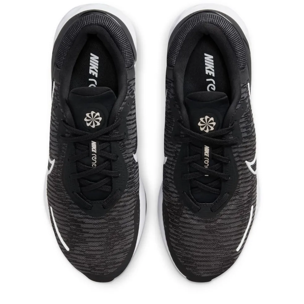 Nike Womens Renew Run 4 Road Running Shoes in Black