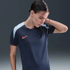 Nike Womens Strike Shirt in Blue