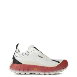 Norda 001 Trainers in Brown