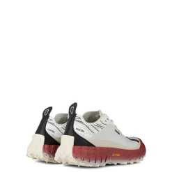 Norda 001 Trainers in Brown