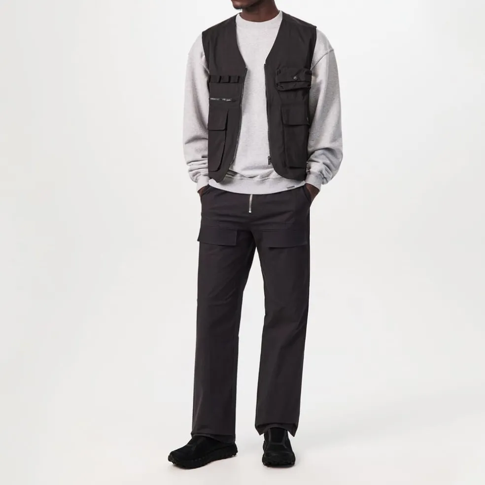 Norda Pitch Black Trainers in Black