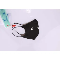 Off White Swimming Simple Mask in Black-White
