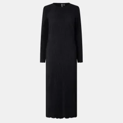 Pieces Kni Crew Neck Maxi A-Line Dress in Black