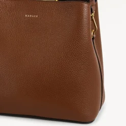 Radley Place Crossbodyody Bag in Brown