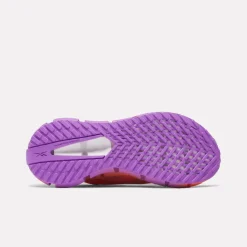 Reebok FloatZig 1 Running Shoes in Coral