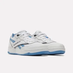 Reebok Juniors BB 4000 II Trainers in White blue