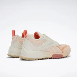 Reebok Lavante Trail 2 Running Shoes in White pink