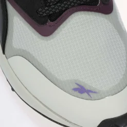 Reebok Lavante Trail 2 Trainers in Black purple