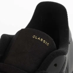 Reebok NPC II Syn Trainers in Black