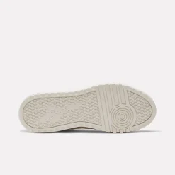 Reebok Reebok X Barbie Club C Trainers in White pink