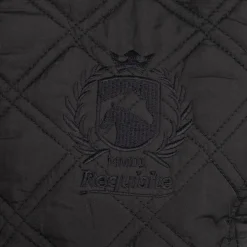 Requisite Ladies Gilet in Black