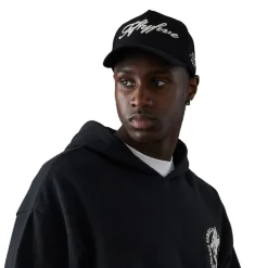 Series 55 Capper Baseball Cap in Black