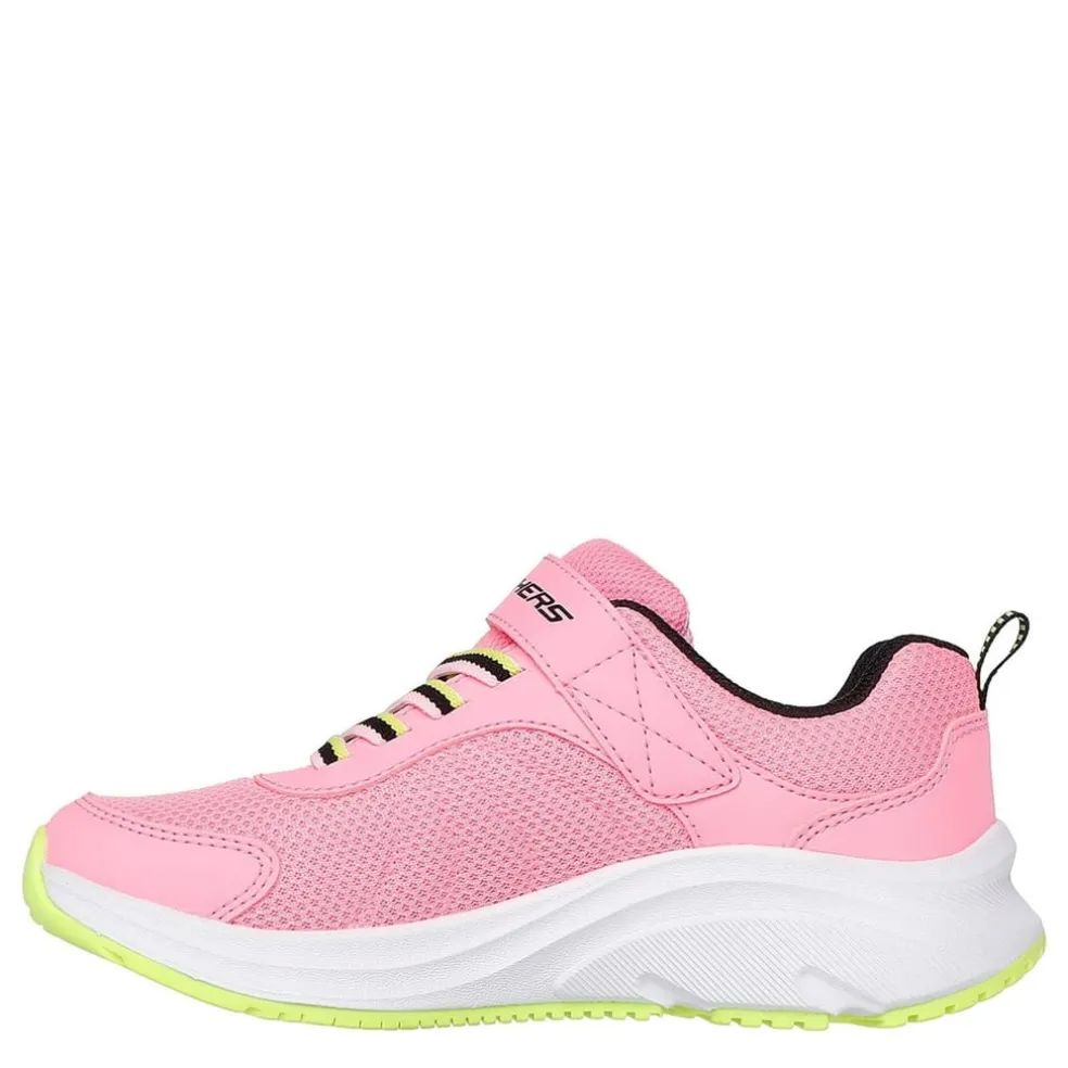 Skechers Gore And Strap Solid Mesh Sneaker W Runners Girls in Pink