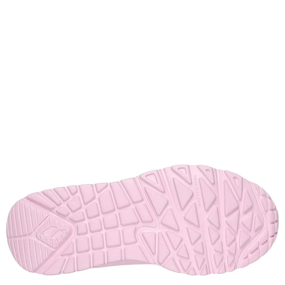 Skechers Monochromatic Lace Up Sneaker W Qua Low Top Trainers Girls in Pink