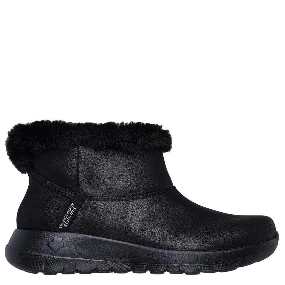 Skechers Perform Tex Snug Boot in Black