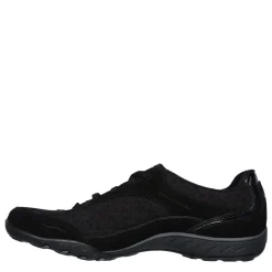 Skechers Womens Breathe Easy Poised Thrill Trainers in Black