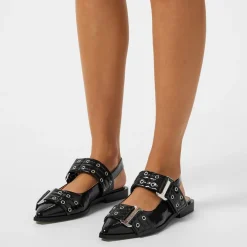 Steve Madden Ave Buckle Block Heel Ballet Pumps in Black
