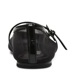 Steve Madden Ballet Flats in Black