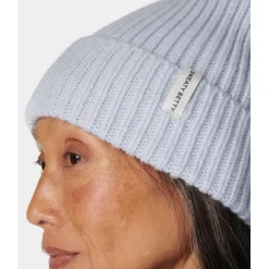 Sweaty Betty Sb Snowfall Beanie in Blue