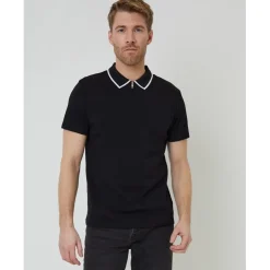 Threadbare Pinetwn Regular Fit Short Sleeve Shirt in Black