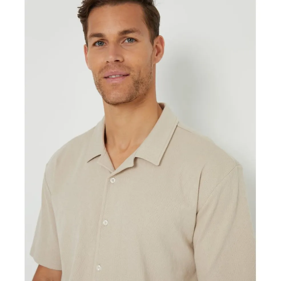Threadbare Regular Fit Short Sleeve Shirt in Beige