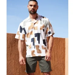 Threadbare Relaxed Fit Short Sleeve Shirt in White