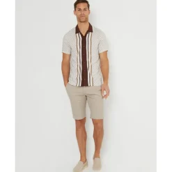 Threadbare Ss Hall Shrt in Cream