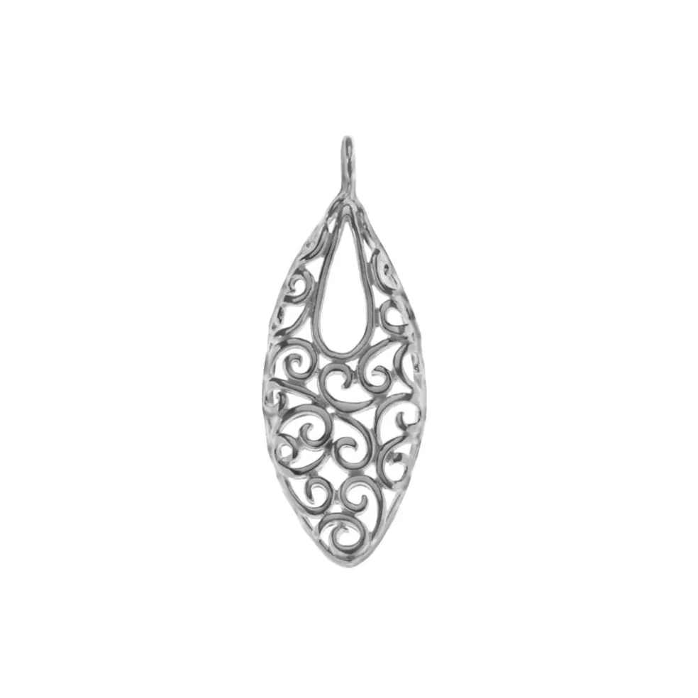 Tianguis Jackson Filigree Oval Pndt in Silver