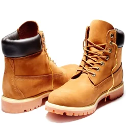 Timberland 6 Inch Premium Boots in Brown