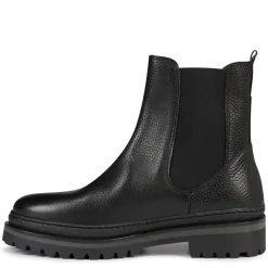 Tommy Hilfiger Classic Chelsea Boots in Black