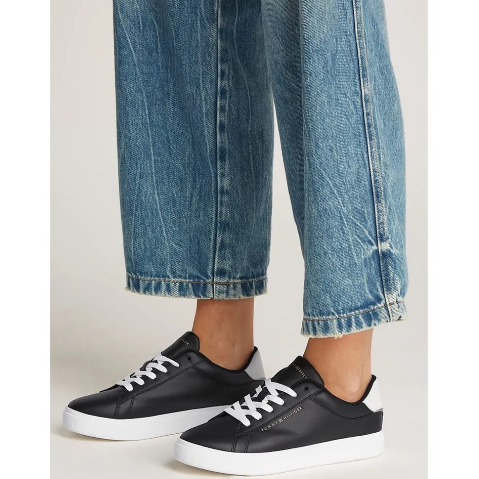 Tommy Hilfiger Court Sneaker in Black