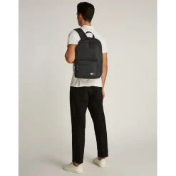 Tommy Jeans Dome Backpack in Black